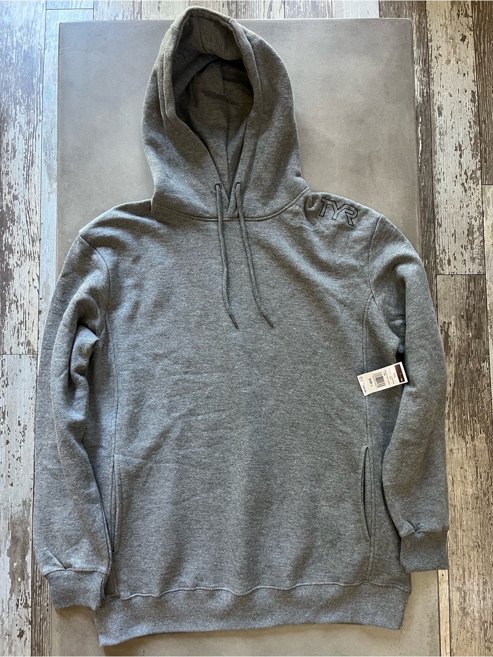 TYR UltraSoft Midweight Fleece Hoodie Gray Pullover Sweatshirt Mens Size L NWT